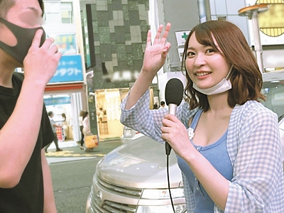 【梓ヒカリ】渋谷で逆ナンパ！AV女優の本気フェラ我慢で素人チンポが悶絶フル勃起で耐えられるか！？